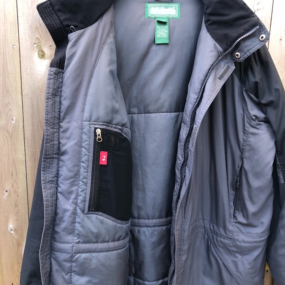 LL Bean Men's Parka Thinsulated Ultra-warm Coat - Picture 7 of 10